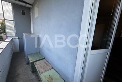 Apartament cu 3 camere si balcon etaj 3 Mihai Viteazu Sibiu - 6