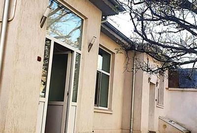 Casă individuală cu 2 camere cu Teren 151 Mp în Central - 2