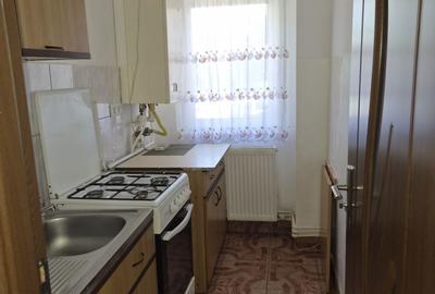 Garsonieră decomandată în Central - 6