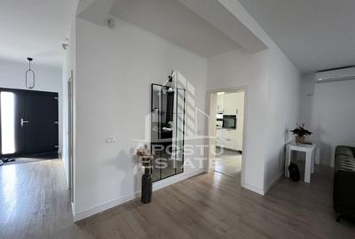 Casa pe parter deosebit de frumoasă în zona liniștită - 3