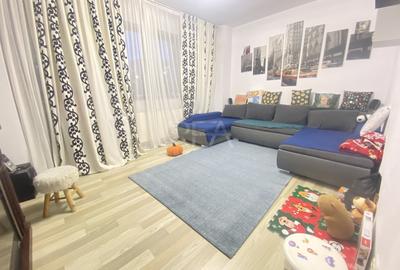 Apartament cu 3 camere decomandat, mobilat în Sălaj