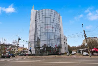 Spațiu comercial, de 150 mp, în Socola