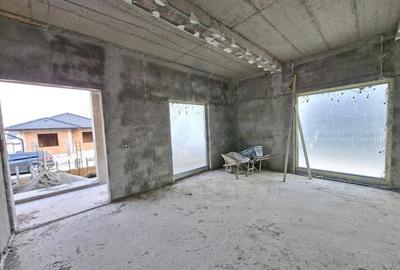 Casă cu Teren 360 Mp în Central