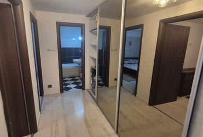 Apartament cu 3 camere decomandat în Central - 4