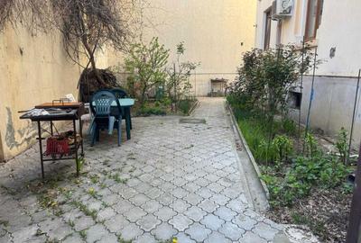 Casă cu 4 camere în Central - 4