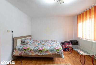 Casă cu 7 camere cu Teren 1500 Mp în Blăgești - 9