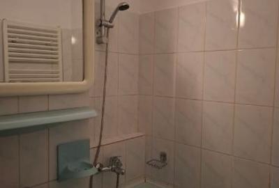 Apartament cu 3 camere decomandat în Aradului - 4