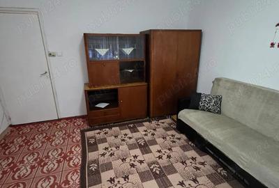 Garsonieră decomandată în Central - 8