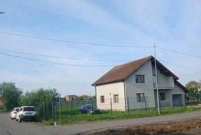 Casă cu 5 camere cu Teren 500 Mp în Sânmihaiu German - 10