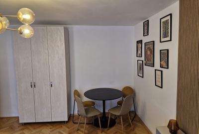 Garsonieră decomandată, mobilată în P-ța Unirii - 5