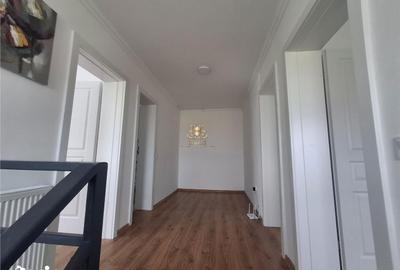 Casă cu 4 camere cu Teren 400 Mp în Recea - 6