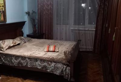 Apartament cu 3 camere decomandat în Central - 6