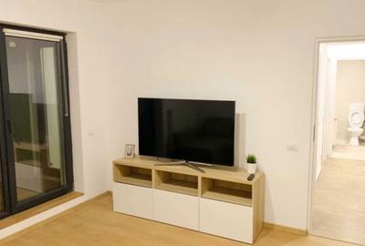 Apartament cu 3 camere decomandat în Lujerului