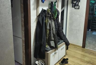 Apartament cu 2 camere semidecomandat, mobilat în Narcisa - 4