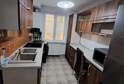Apartament cu 2 camere decomandat în Central - 9