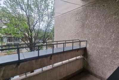Apartament cu 3 camere decomandat în Central - 6