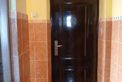 Garsonieră decomandată în Central - 2