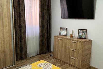 Casa cu 2 corpuri si magazin, teren 241 mp, zona 9 Mai, toate utilitatile - 18