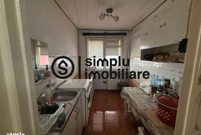 Apartament cu 3 camere decomandat în Valea Rosie - 6