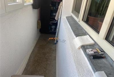 Apartament 3 camere , zona Scoala 10- Sala Polivalenta, et 4 - 5