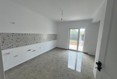 Vila superba la strada principală - finisaje de lux, direct de la proprietar - 3