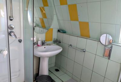 Casă individuală cu 5 camere cu Canalizare în Brâncoveanu - 9