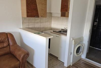 Garsonieră nedecomandată în Central - 4