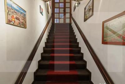 Spațiu comercial, de 350 mp, în P-ța Unirii