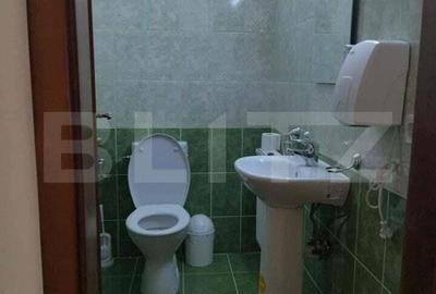 Casă cu 4 camere cu Teren 500 Mp în Central