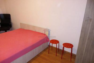 Garsoniera Mobilata si utilata, zona Bariera etaj 3 - 5