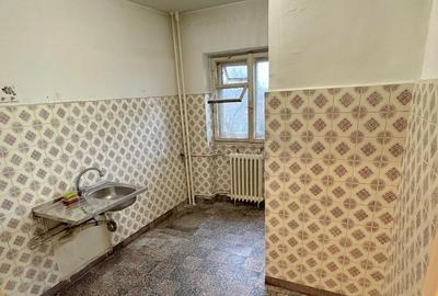 REA1026684 Apartament 3 camere I Parcul Plumbuita I Decomandat - 2