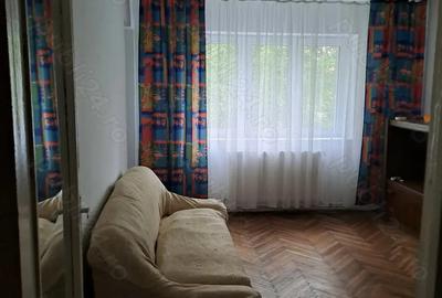 Vand apartament decomandat 2 camere, str. Minerului - 4