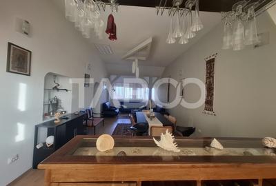 Apartament cu 5 camere decomandat, mobilat în Mihai Viteazul