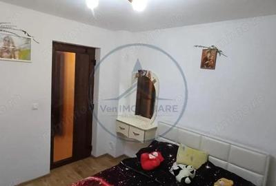 Casă cu Teren 995 Mp în Unirea - 4