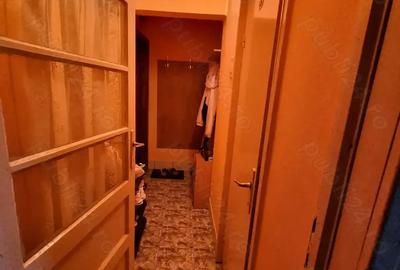 Apartament 2 cam et 2,central,zona linistita - 4