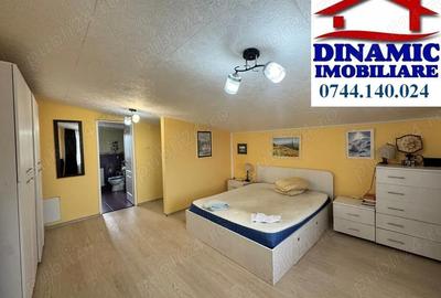 Casă cu 5 camere cu Teren 6338 Mp în Central - 4