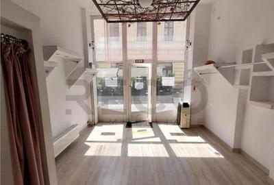 Spațiu comercial, de 21 mp, în Central - 4
