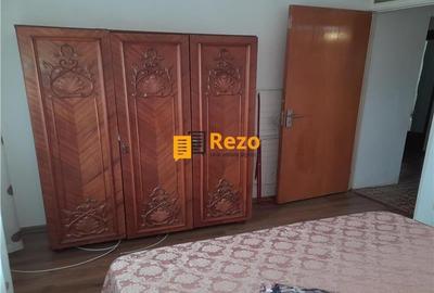CALEA MOSILOR, FAINARI, 3 CAMERE ETAJ 4/8 MOBILAT UTILAT CLASIC BLOC 1982 - 10