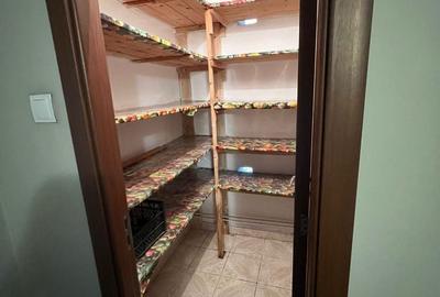 Apartament cu 3 camere decomandat în 22 Decembrie 1989 - 1