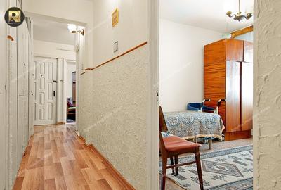 3 decomandate, in Galati, I.C Frimu, langa IFR, etaj 3, sup.68 mp - 17