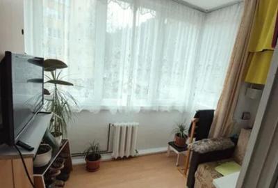 Apartament 2 camere, decomandat - zona Astra - 5