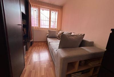 Apartament cu 3 camere decomandat, mobilat în Titan - 7
