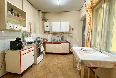 Apartament cu 3 camere semidecomandat în Dâmbul Rotund - 4