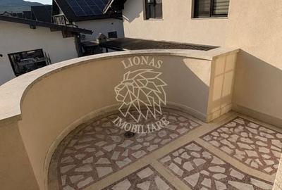 Apartament cu 3 camere în Central - 3
