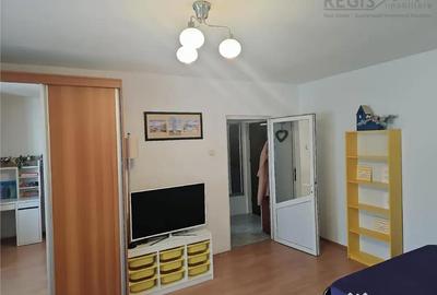 Garsonieră în Județean - 2