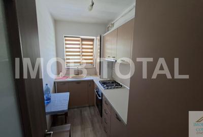 Garsonieră decomandată în Trivale