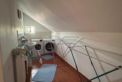 Casă cu 10 camere cu Teren 600 Mp în Prelungirea Ghencea - 14