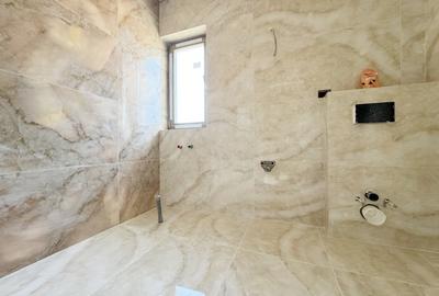 Duplex 4 camere, 126 mp utili, 334 mp teren - Giroc - 18