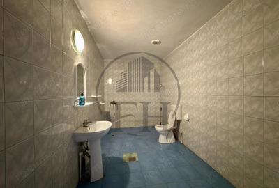 Casă cu 8 camere cu Teren 627 Mp în Nord - 2