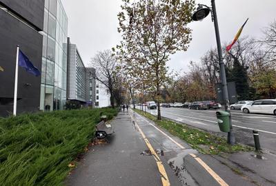 200 mp,6 birouri,2 băi, lift,vedere frumoasă,locație deosebită. - 2